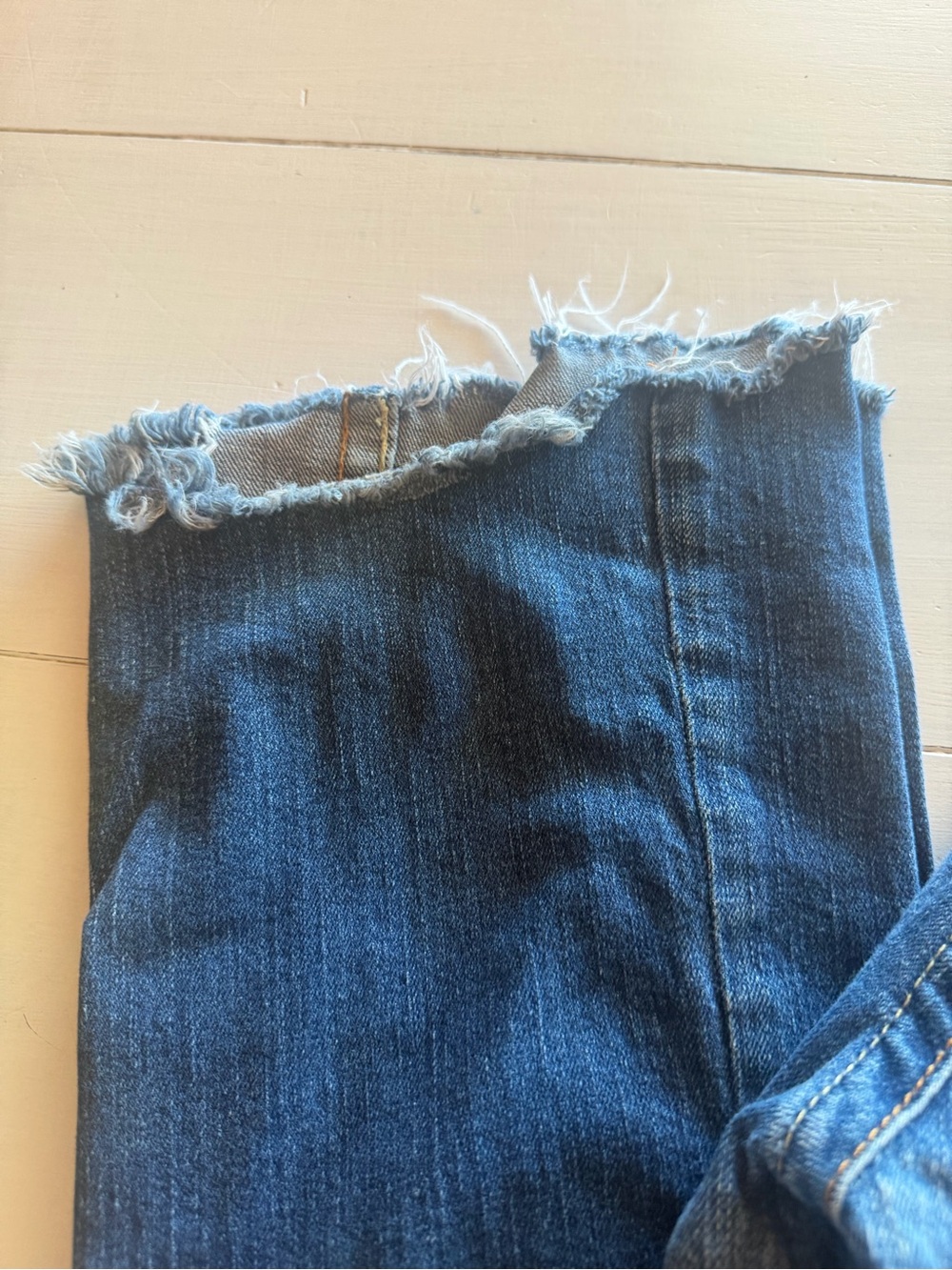 VTG True Religion Womens Bobby Low Rise Flare Distressed Jeans Size 28 Y2K 90s - Picture 4 of 6